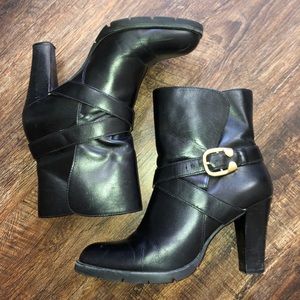 Micheal kors black heeled boots